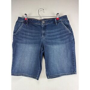 Liz Claiborne Classic Denim Shorts Womens 10 Blue Medium Wash Bermuda Stretch